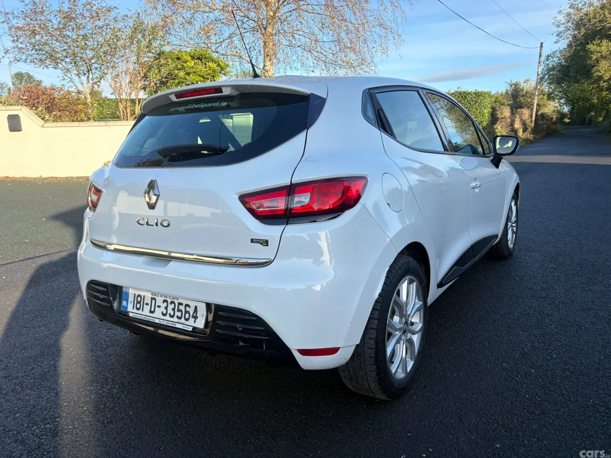 Renault Clio Hatchback, Petrol, 2018, White