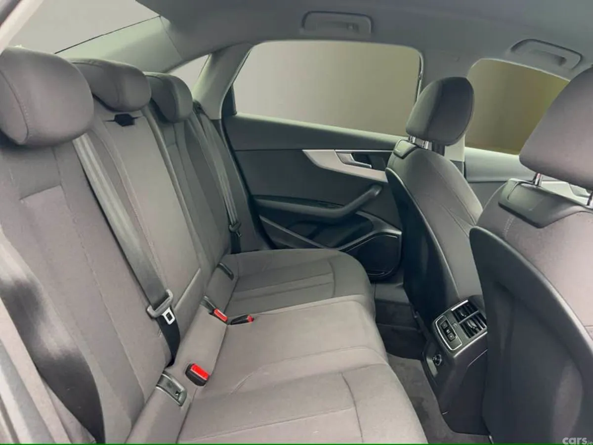 Audi A4 Saloon, Diesel, 2017, Grey