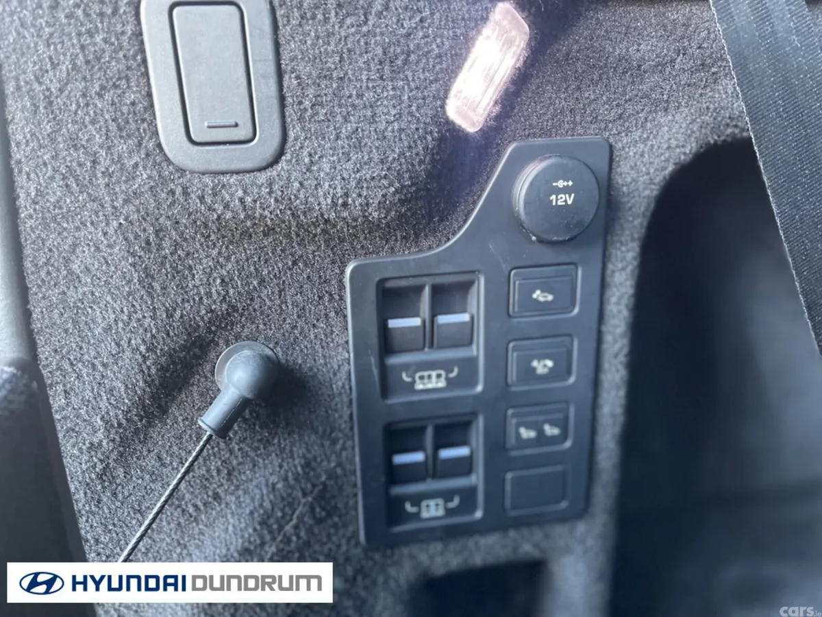 Land Rover Discovery SUV, Diesel, 2017, Brown