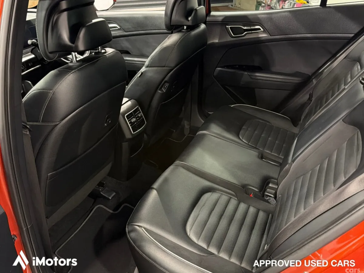 Kia Sportage SUV, Diesel, 2023, Orange