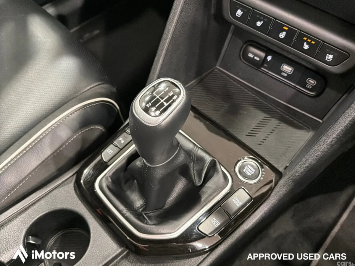 Kia Sportage SUV, Diesel, 2023, Orange