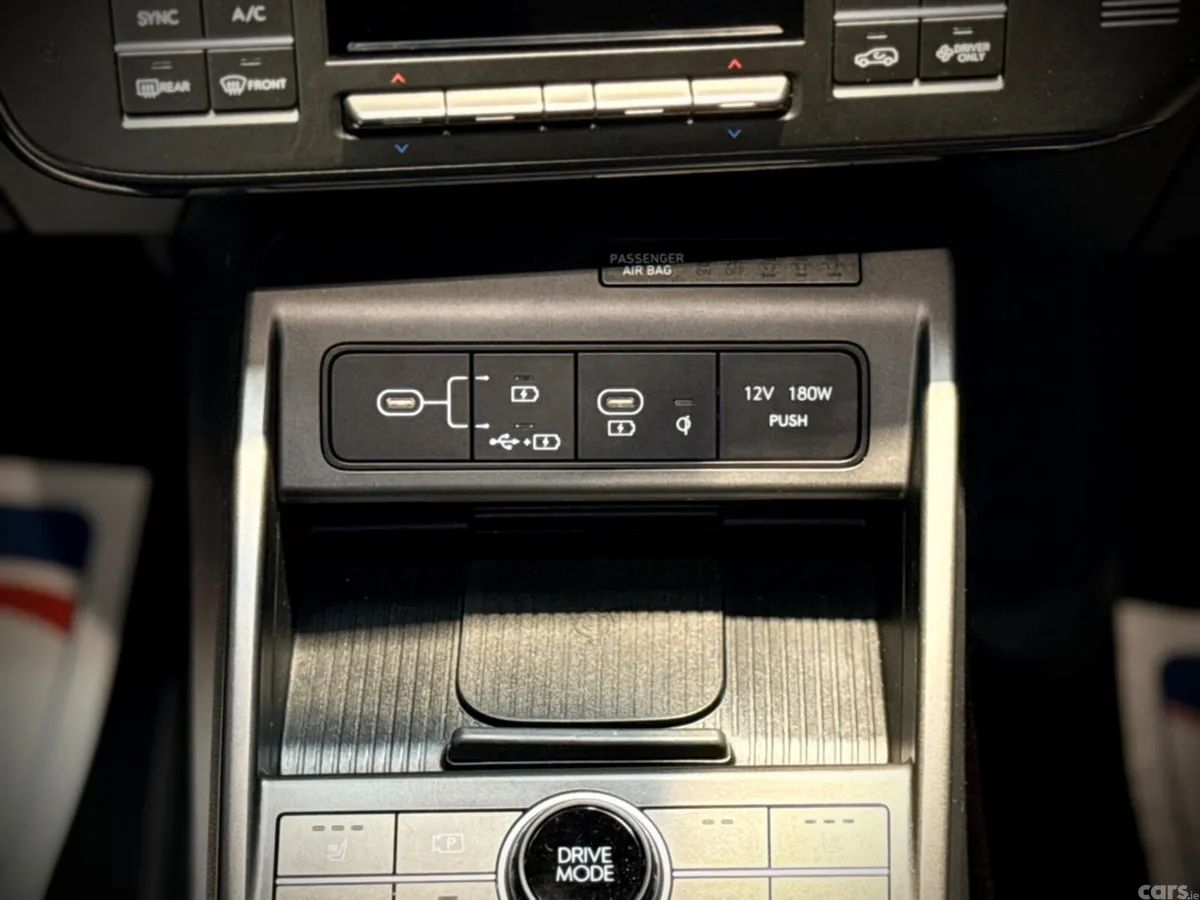 Hyundai KONA Hatchback, Electric, 2024, Blue