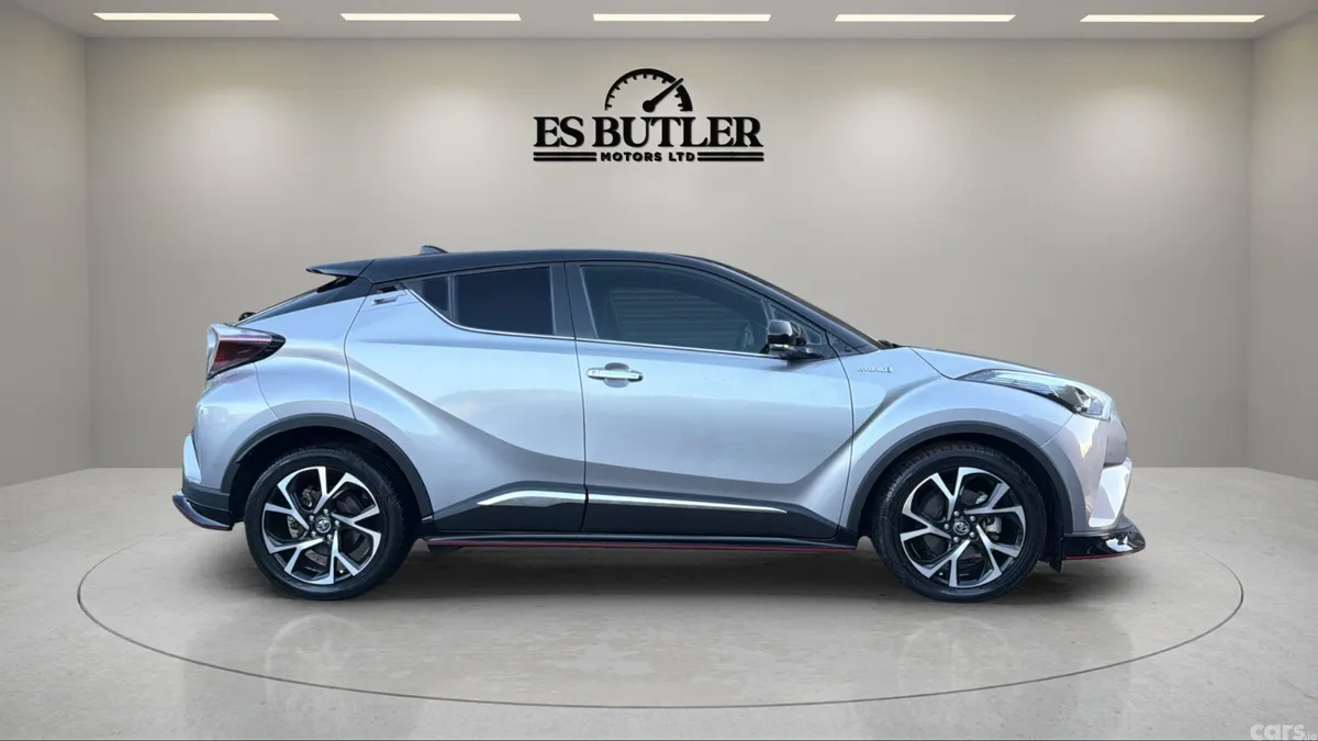 Toyota C-HR SUV, Petrol Hybrid, 2018, Grey