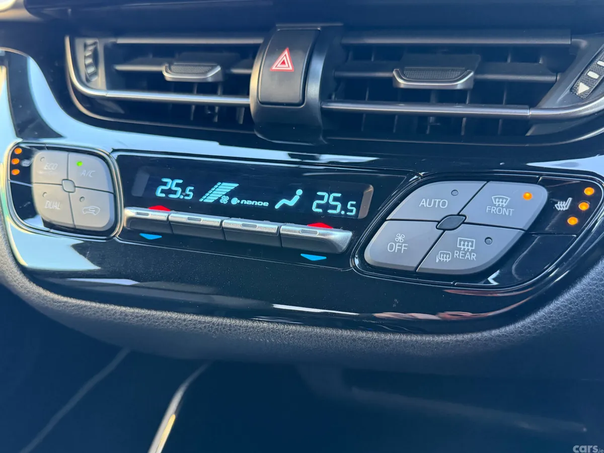 Toyota C-HR SUV, Petrol Hybrid, 2018, Grey