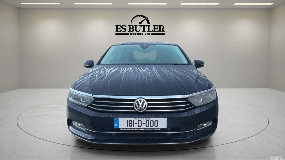 Volkswagen Passat Saloon, Diesel, 2018, Black