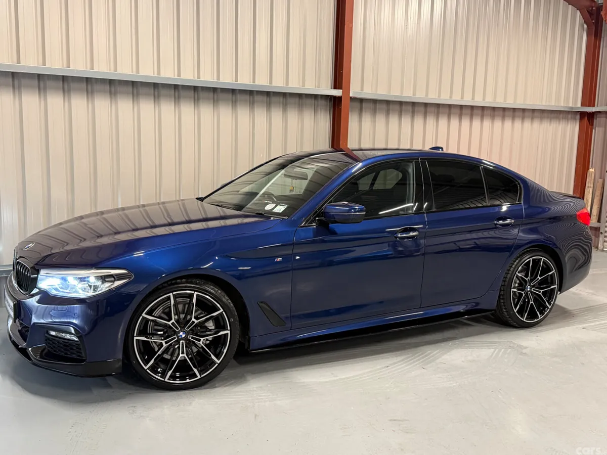 BMW 5-Series Saloon, Diesel, 2017, Blue