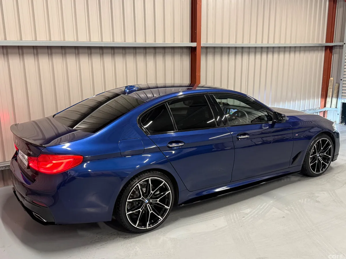 BMW 5-Series Saloon, Diesel, 2017, Blue