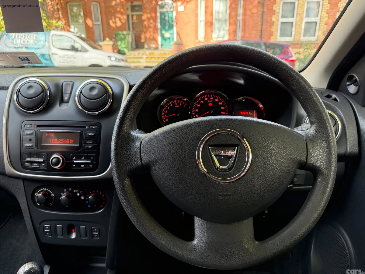 Dacia Logan Estate, Petrol, 2016, Red