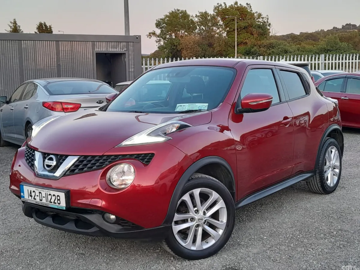 Nissan Juke MPV, Petrol, 2014, Red