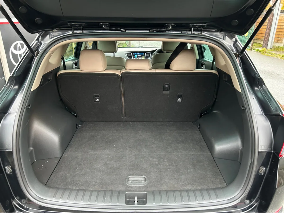 Hyundai Tucson MPV, Diesel, 2017, Black