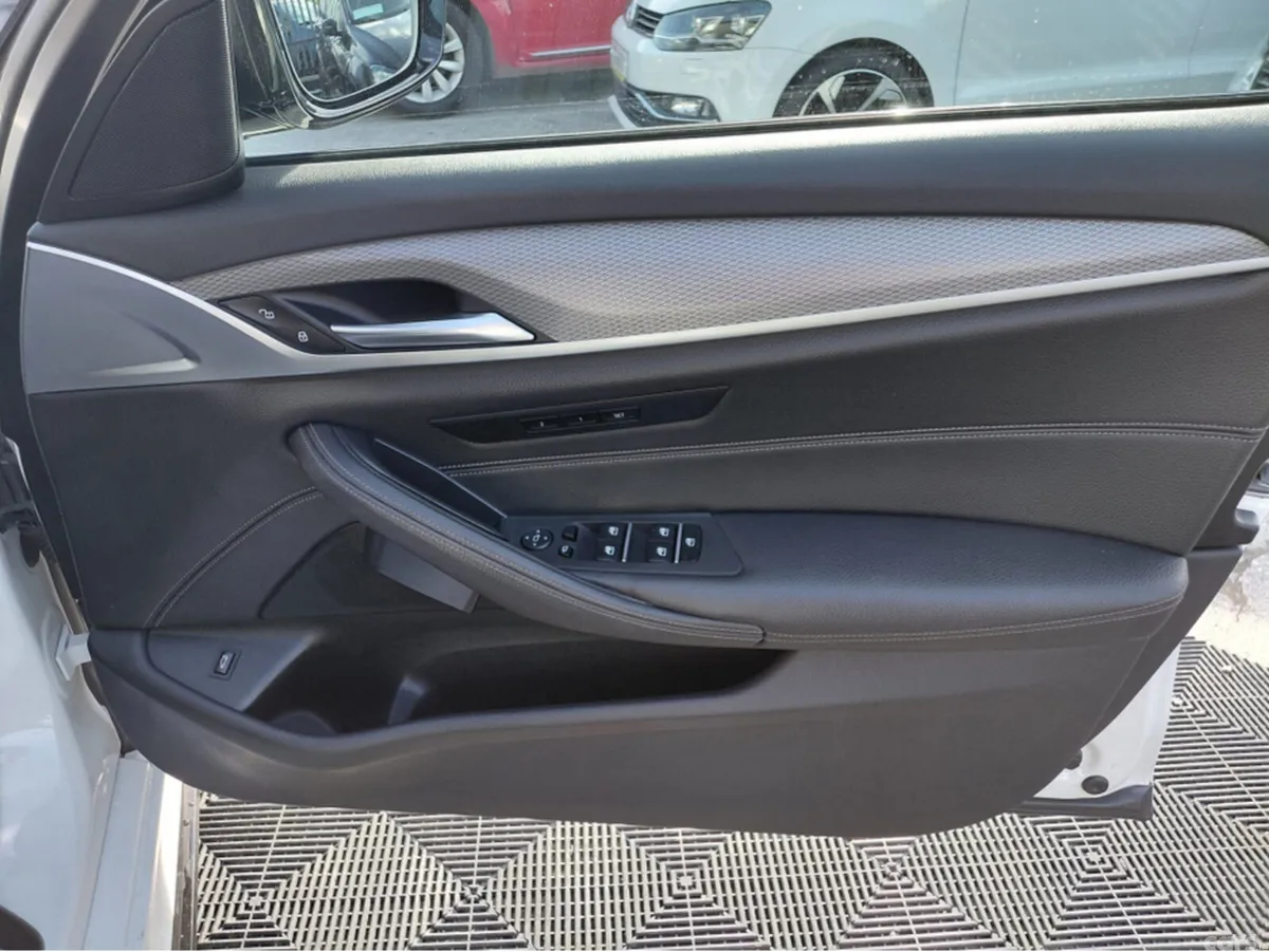 BMW 5-Series Saloon, Diesel, 2019, White