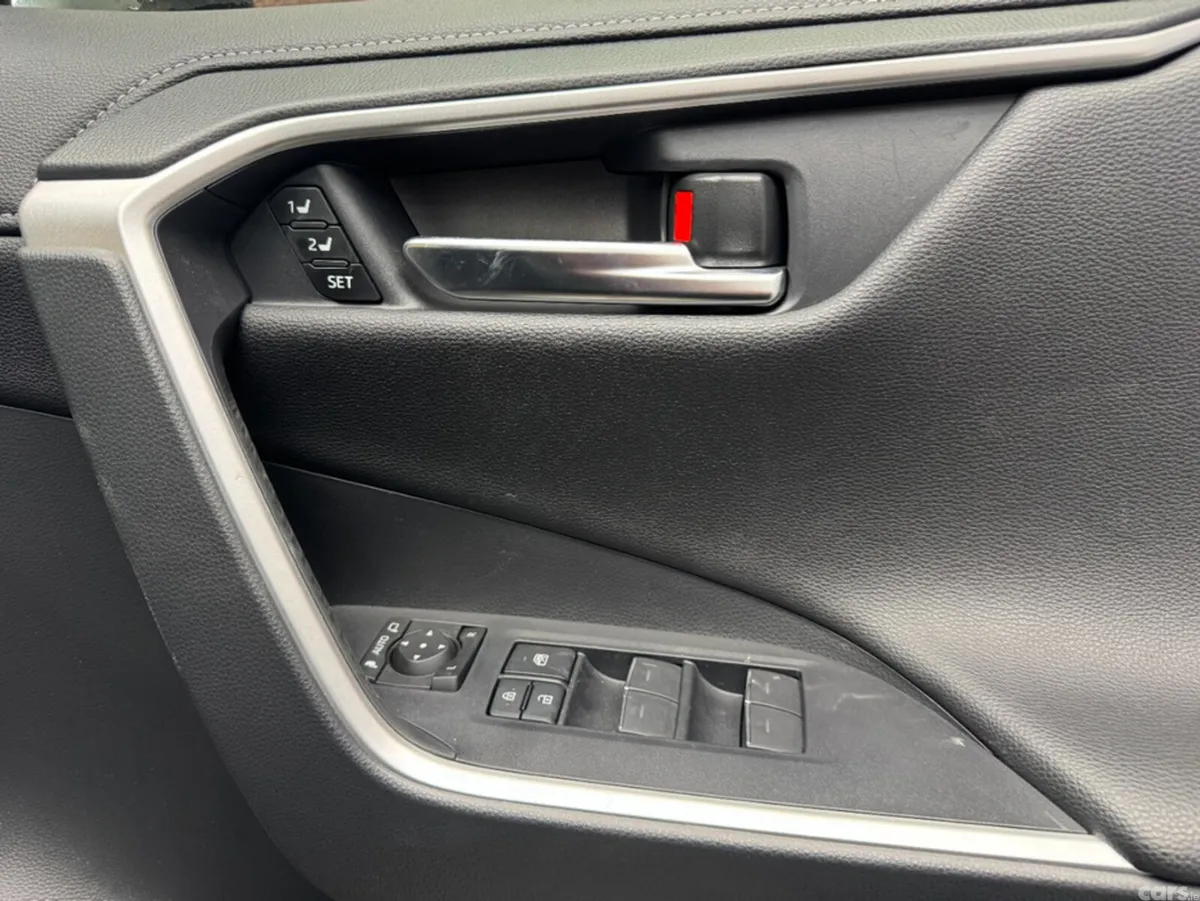 Toyota RAV4 SUV, Petrol Hybrid, 2024, Black
