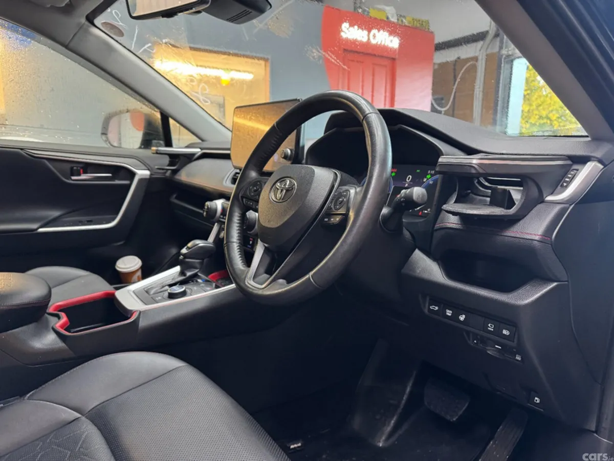 Toyota RAV4 SUV, Petrol Hybrid, 2024, Black