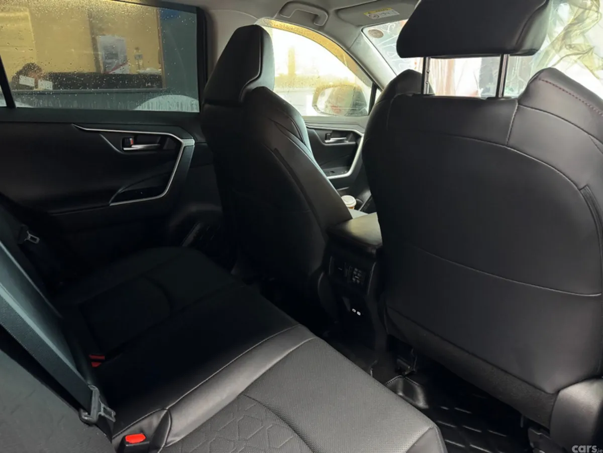 Toyota RAV4 SUV, Petrol Hybrid, 2024, Black