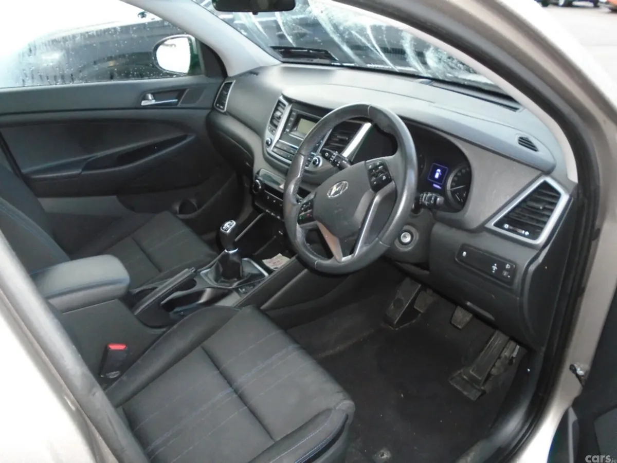 Hyundai Tucson MPV, Diesel, 2017, White