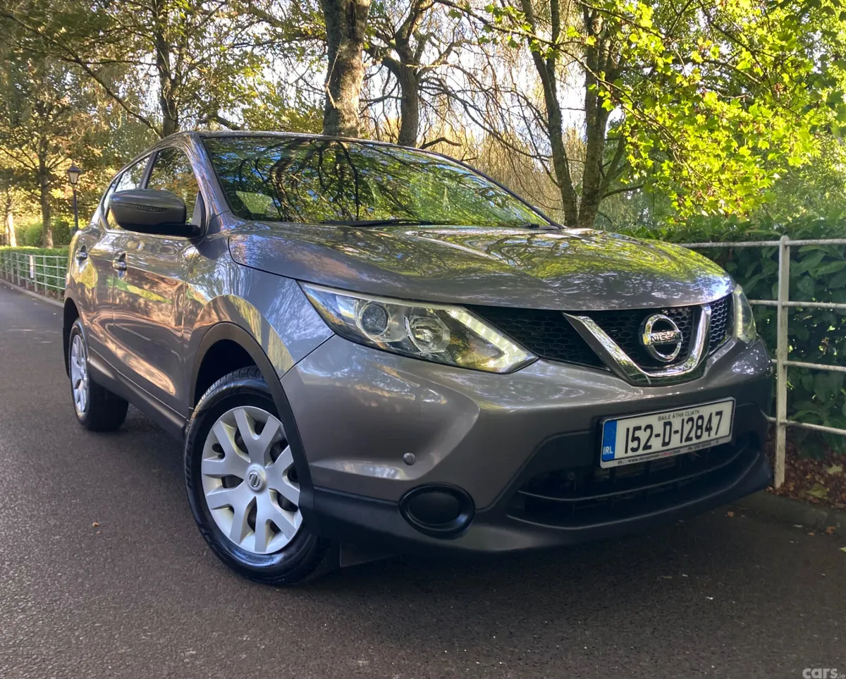 Nissan Qashqai Hatchback, Petrol, 2015, Grey