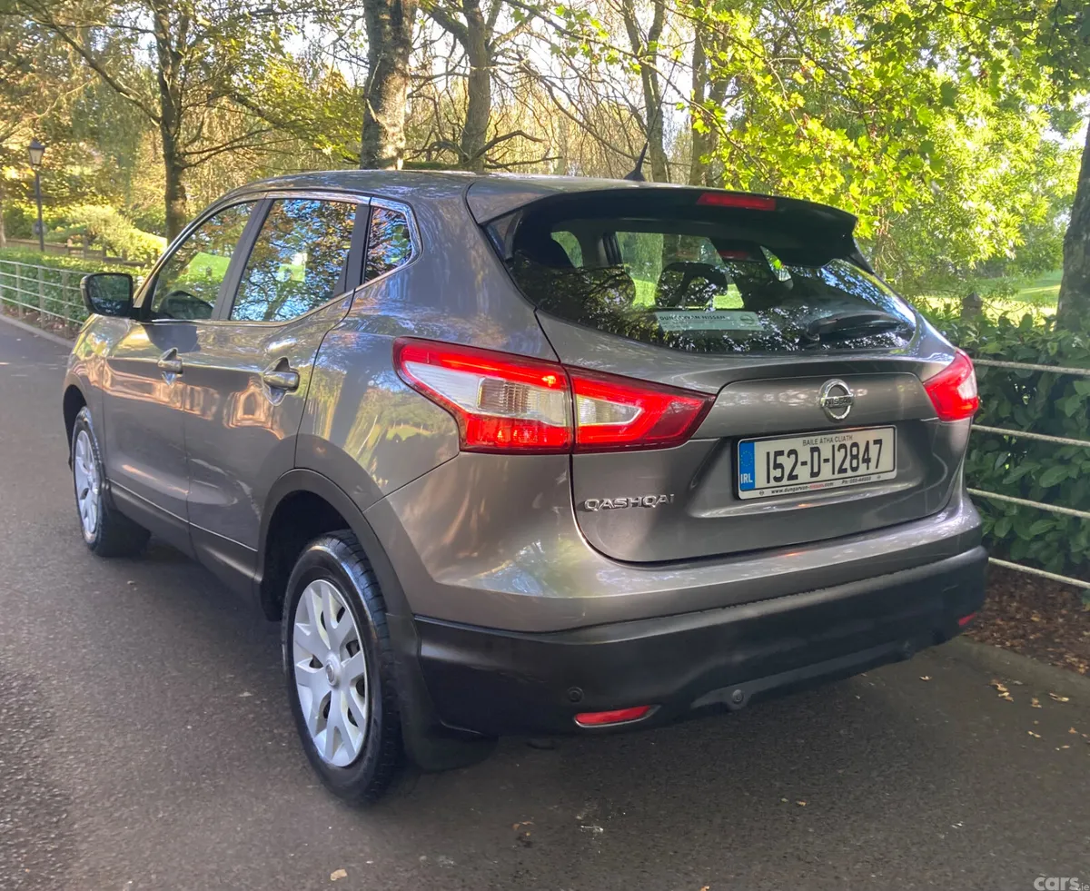Nissan Qashqai Hatchback, Petrol, 2015, Grey
