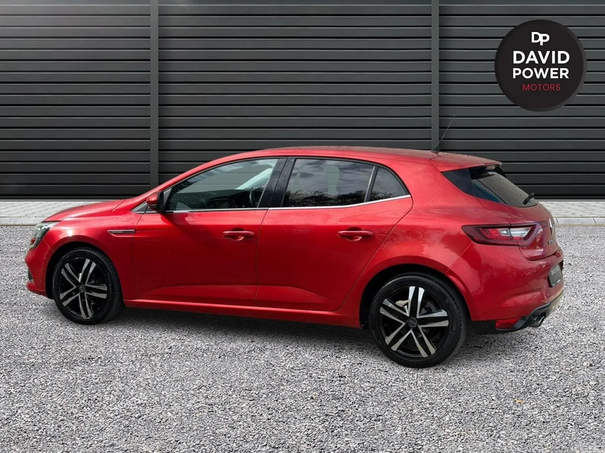 Renault Megane Hatchback, Diesel, 2017, Red