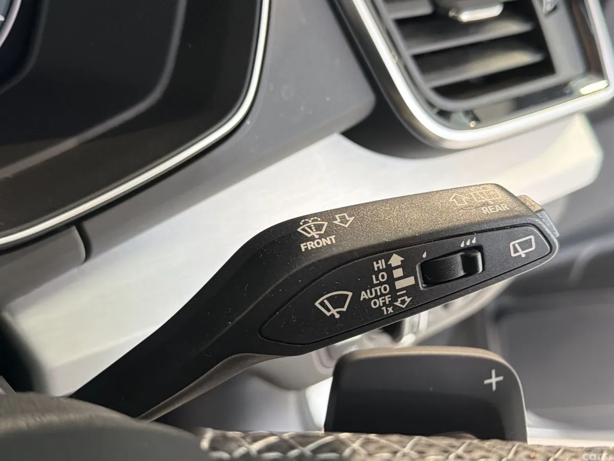 Audi Q5 SUV, Petrol Hybrid, 2023, White