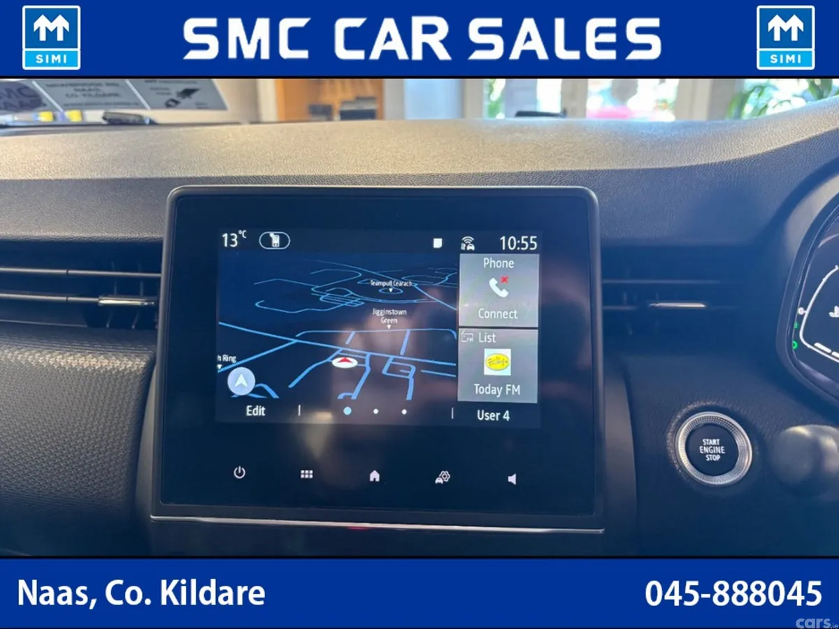 Renault Clio Hatchback, Petrol, 2023, Grey