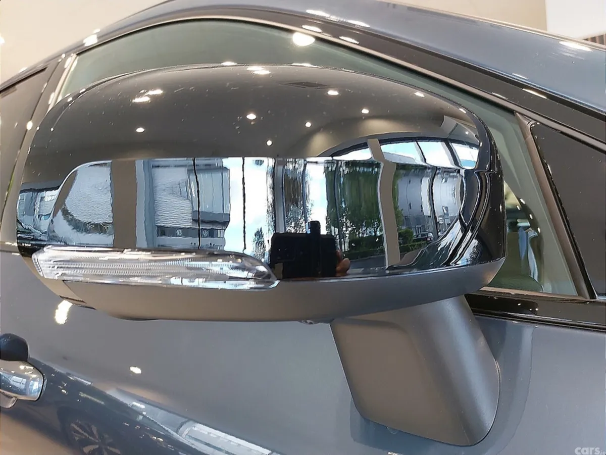 Volvo XC60 SUV, Petrol Plug-in Hybrid, 2026, Blue