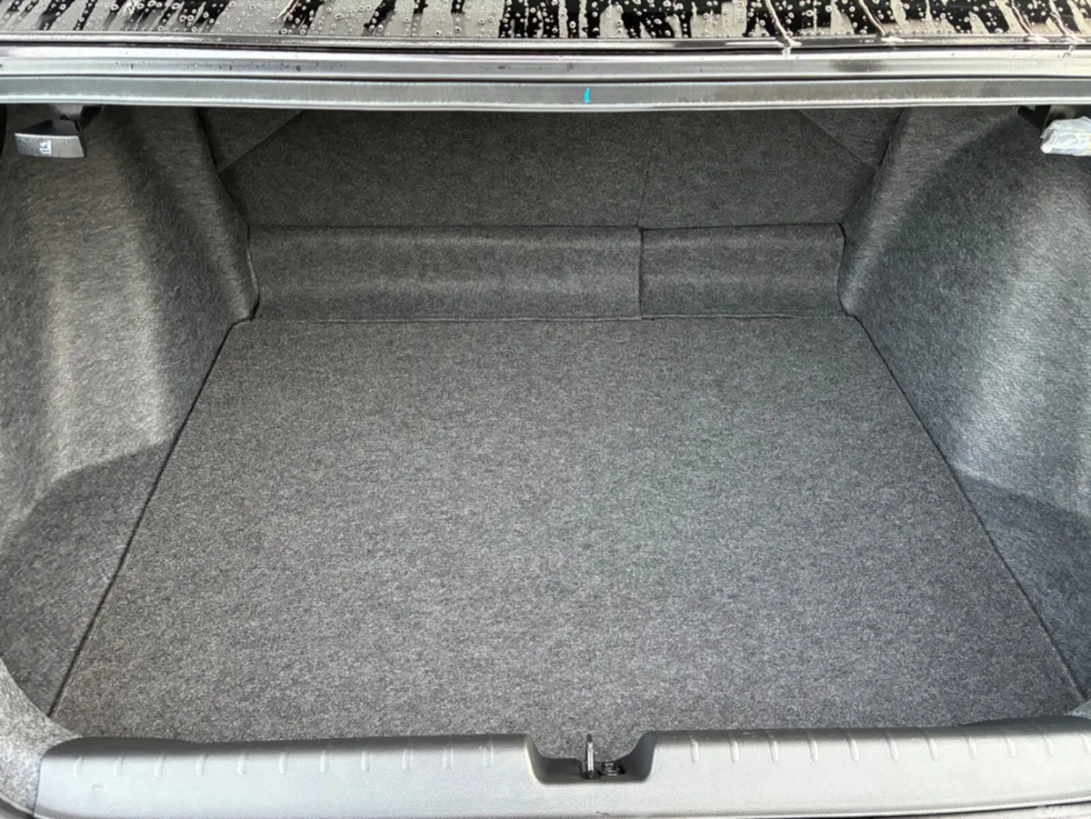 Honda Grace Saloon, Petrol Hybrid, 2019, Black