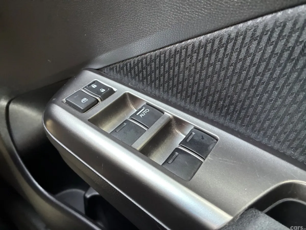 Honda Grace Saloon, Petrol Hybrid, 2018, Silver
