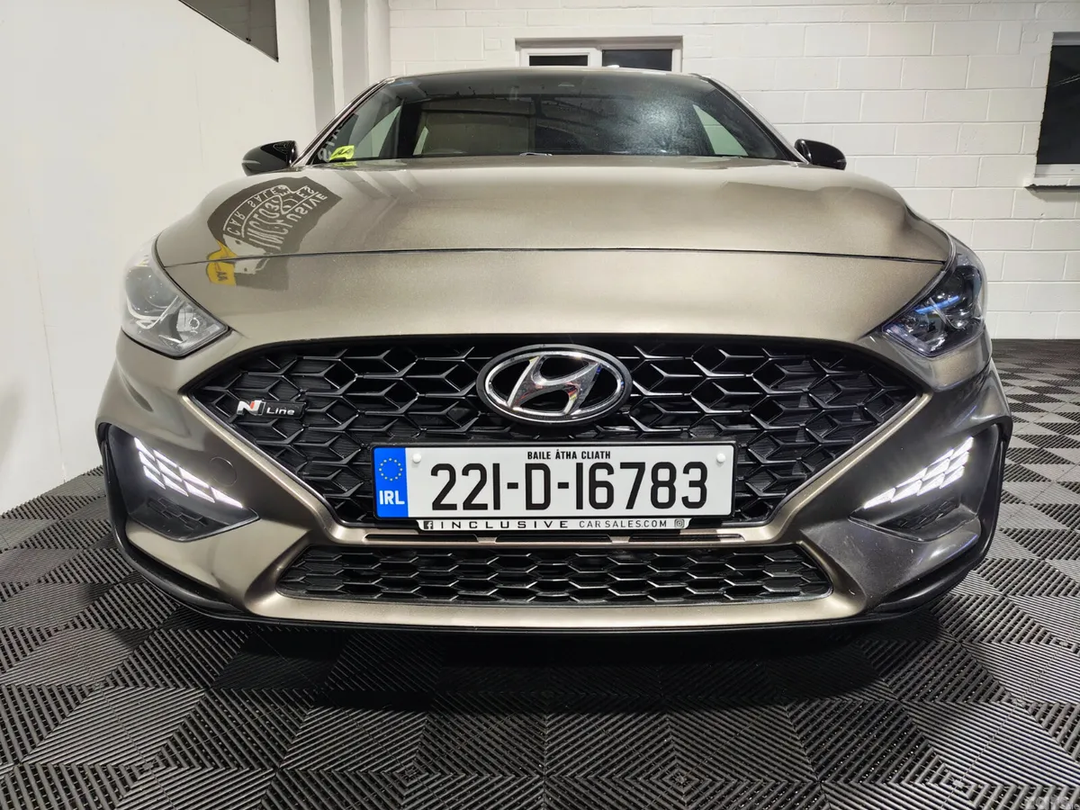 Hyundai i30 Hatchback, Petrol, 2022, Brown