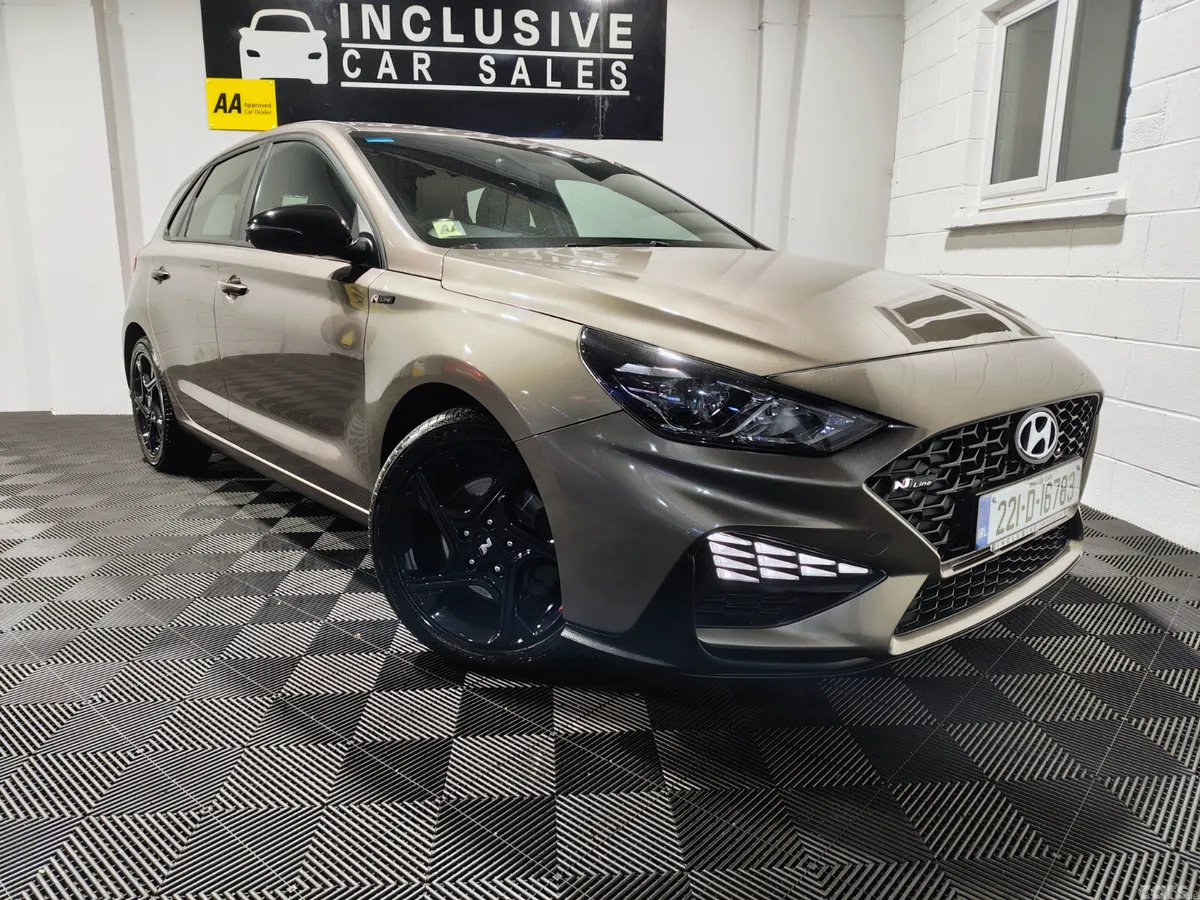 Hyundai i30 Hatchback, Petrol, 2022, Brown