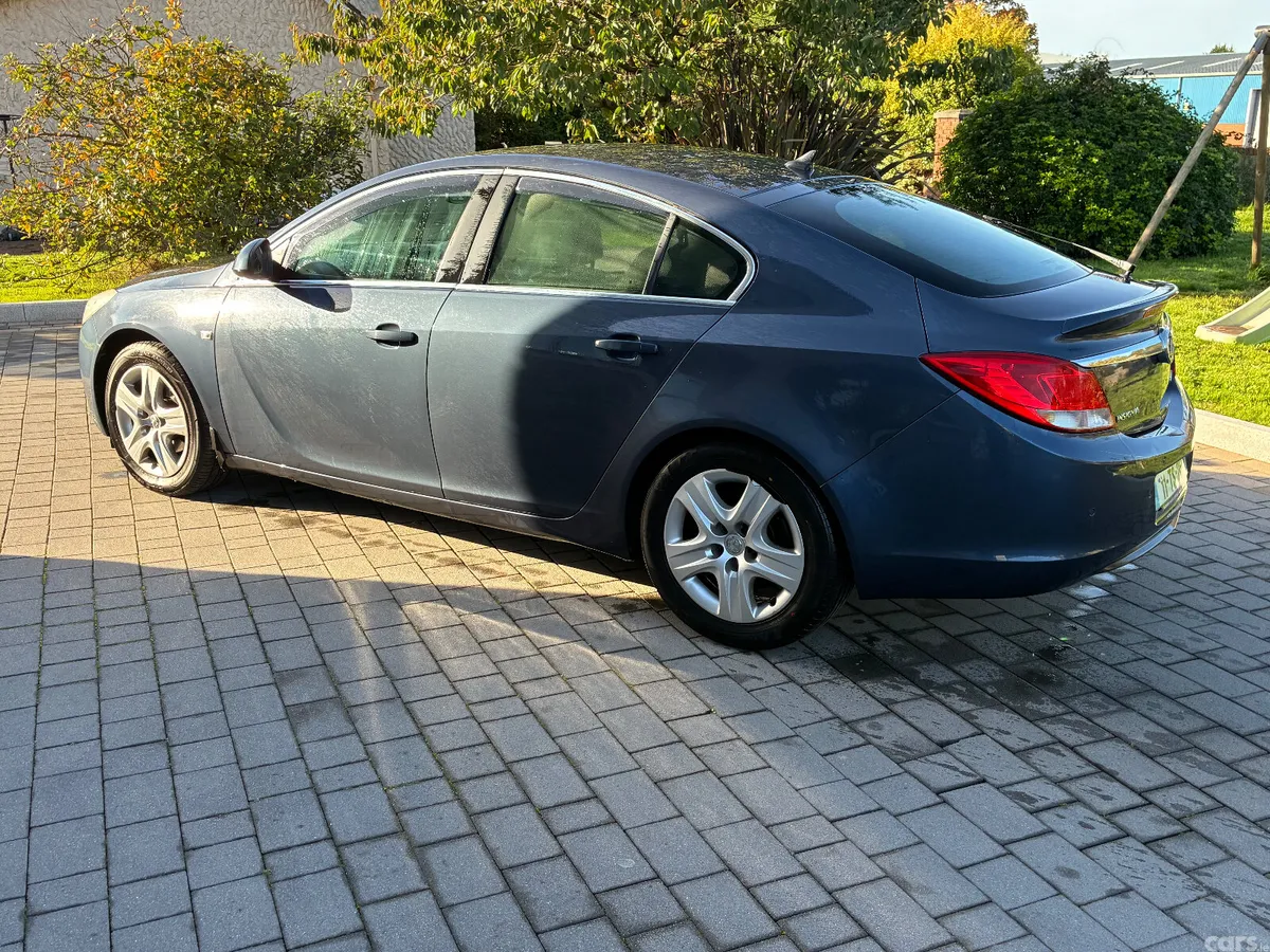 Vauxhall Insignia Hatchback, Diesel, 2011, Blue