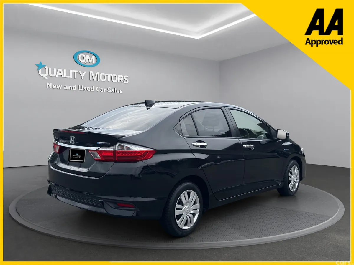 Honda Grace Saloon, Petrol Hybrid, 2018, Black