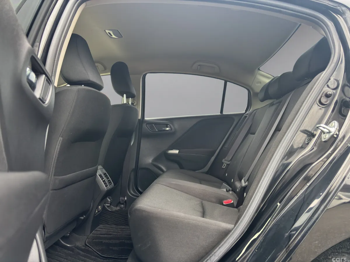 Honda Grace Saloon, Petrol Hybrid, 2018, Black