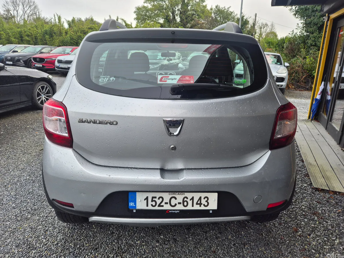 Dacia Sandero Stepway Hatchback, Diesel, 2015, Silver