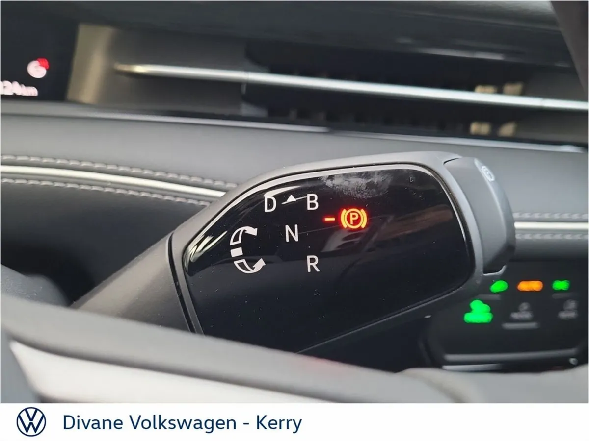 Volkswagen ID.7 Estate, Electric, 2027, Black