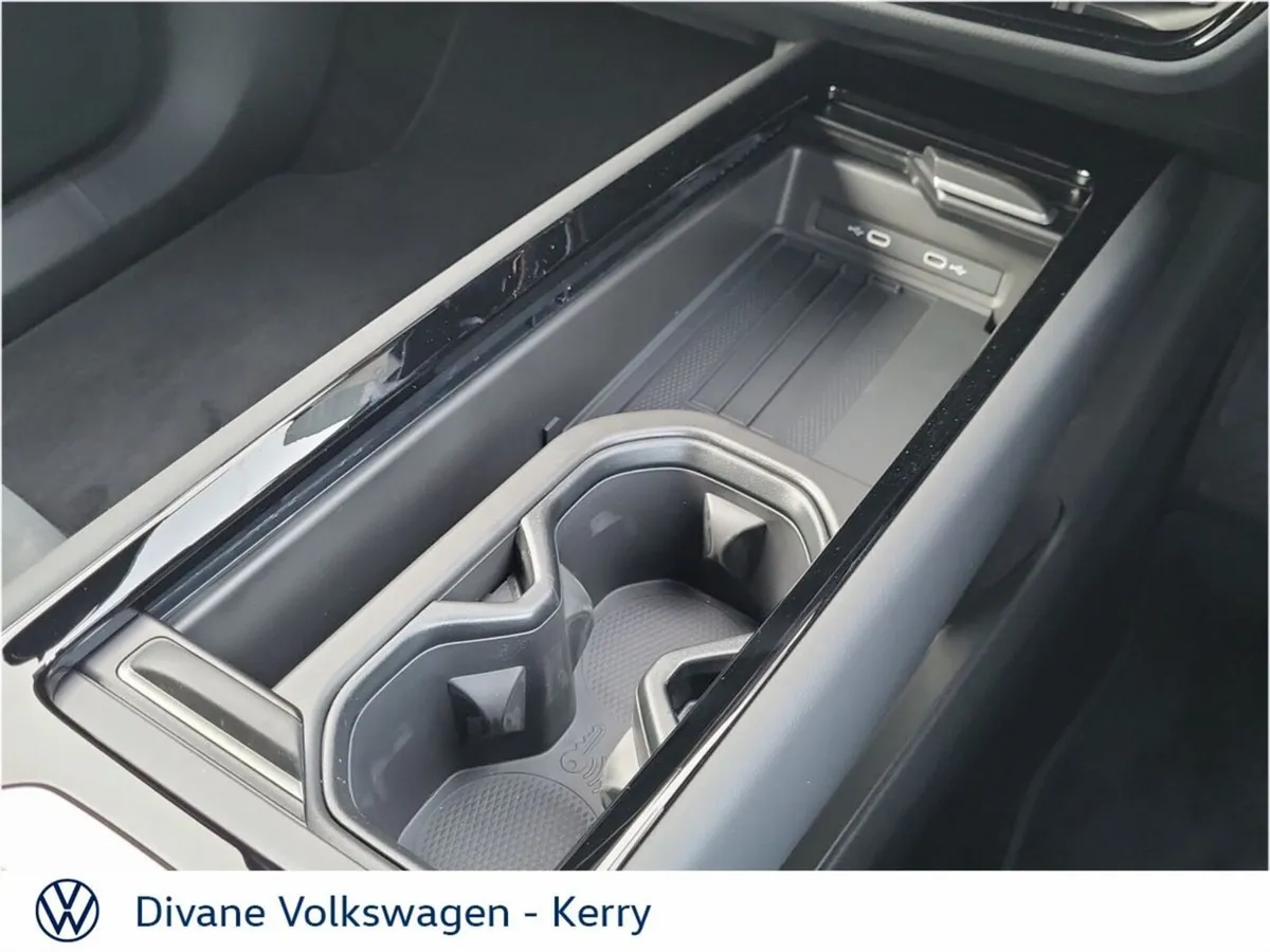 Volkswagen ID.7 Estate, Electric, 2027, Black