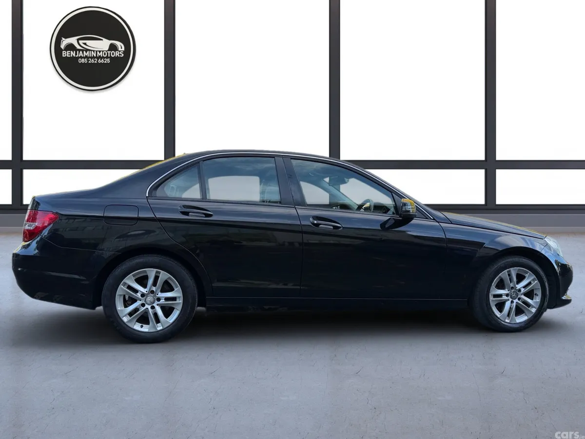 Mercedes-Benz C-Class Saloon, Petrol, 2014, Black