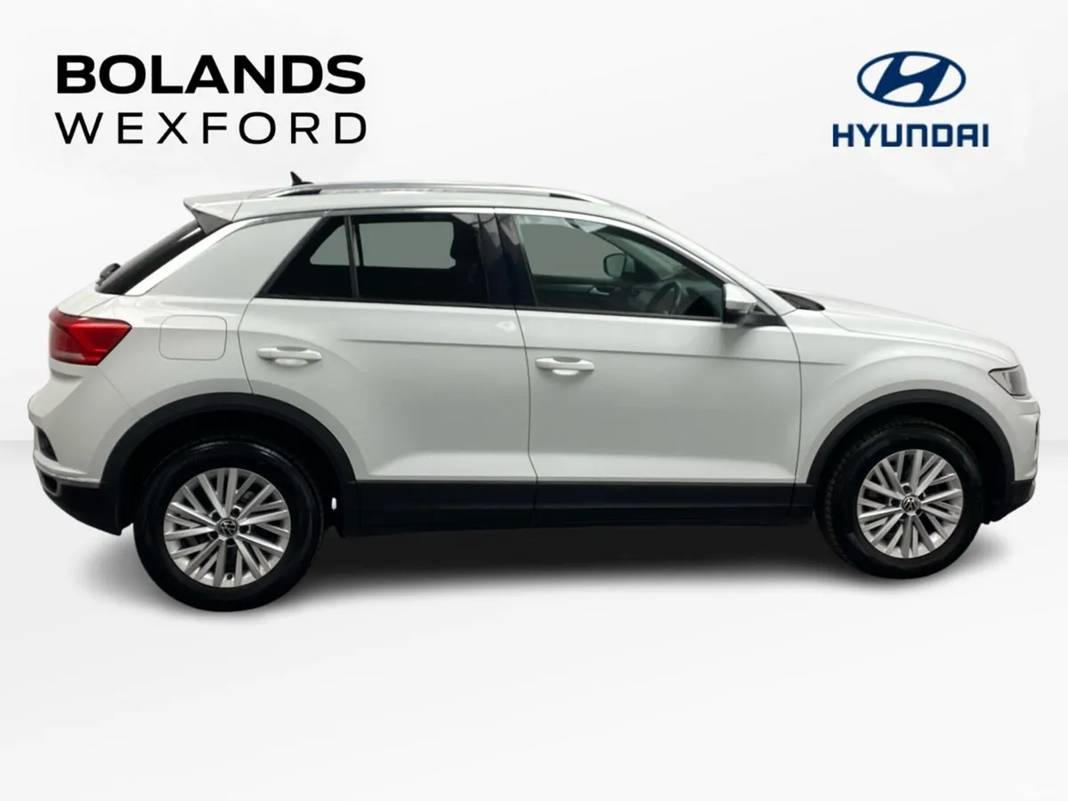 Volkswagen T-Roc SUV, Diesel, 2021, White