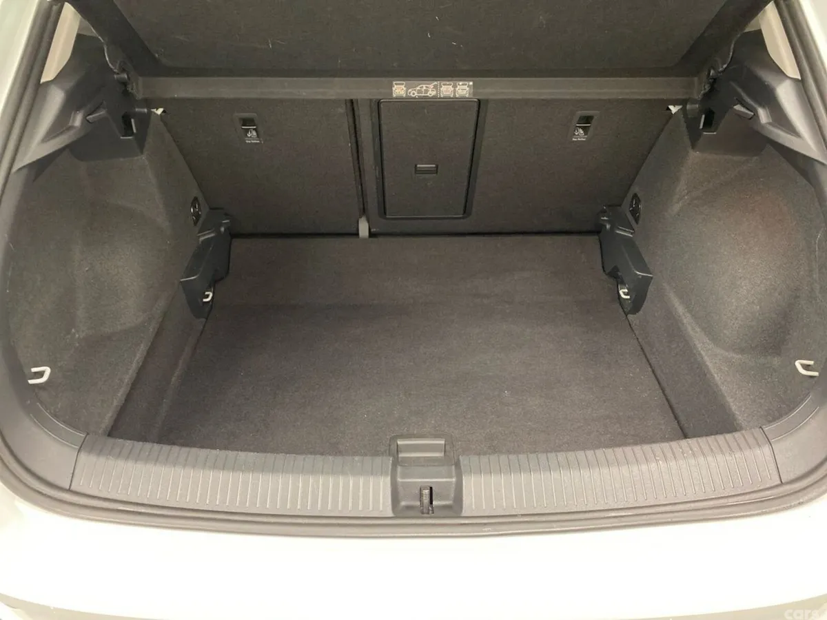 Volkswagen T-Roc SUV, Diesel, 2021, White