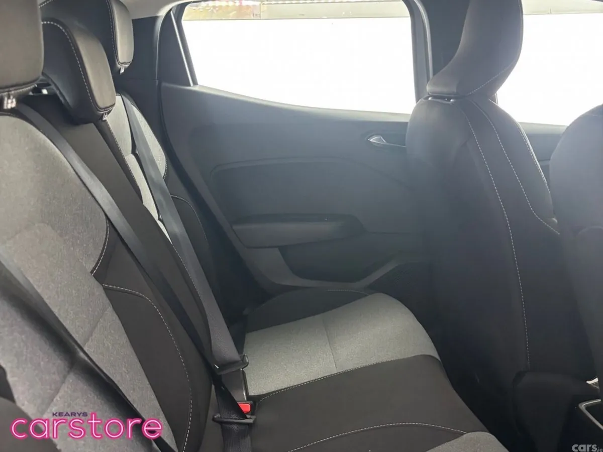 Renault Clio Hatchback, Petrol, 2024, Grey