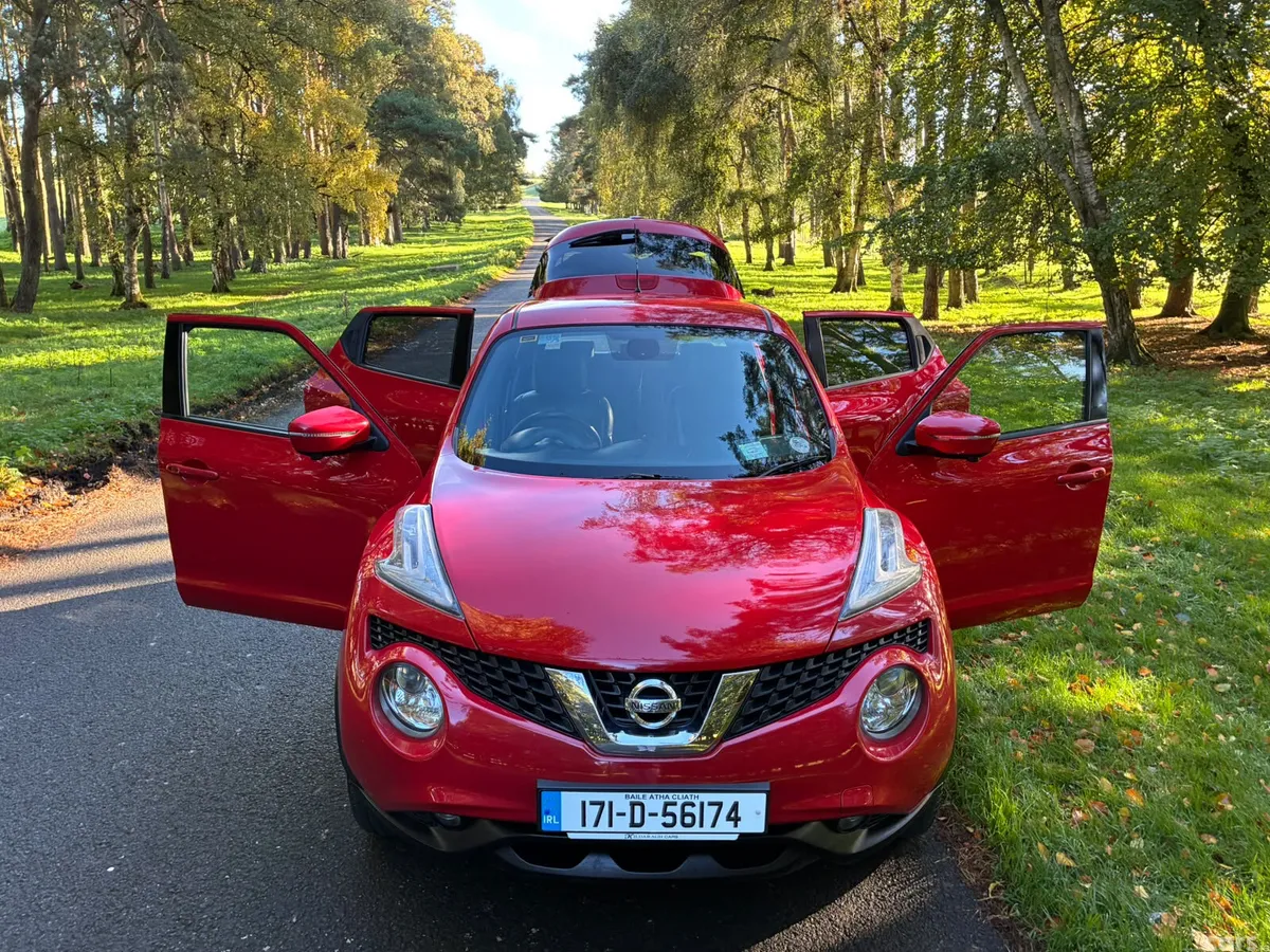 Nissan Juke SUV, Diesel, 2017, Red