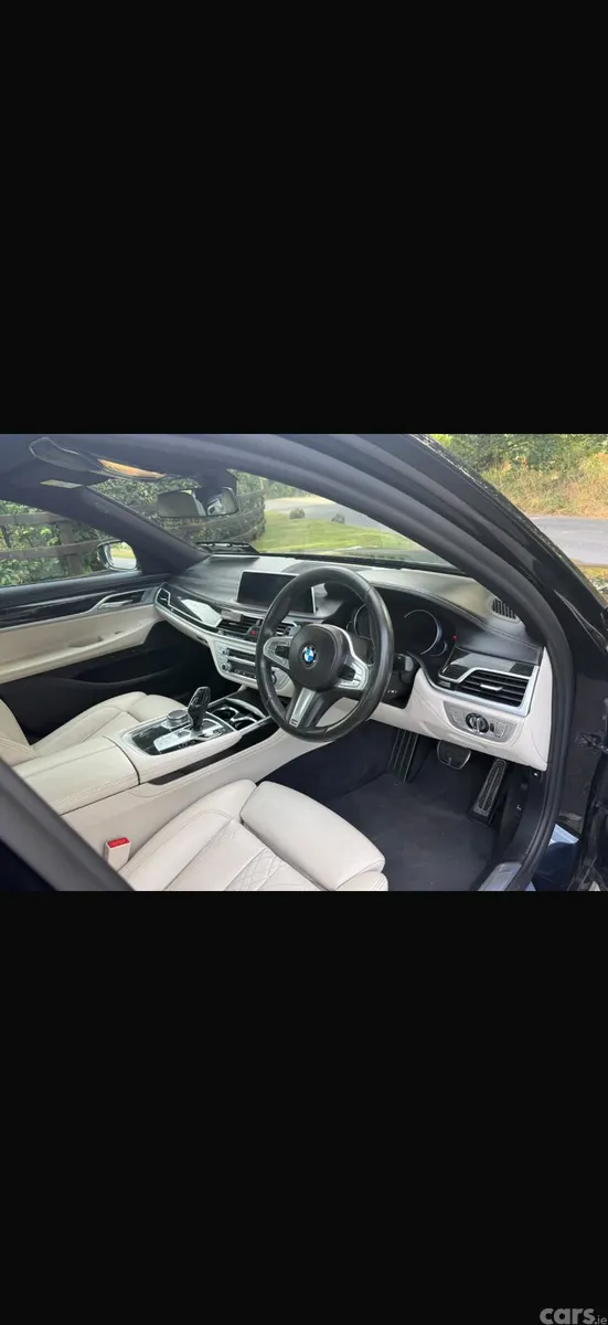 BMW 7-Series Saloon, Petrol Plug-in Hybrid, 2019, Black
