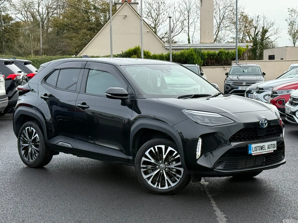 Toyota Yaris Cross SUV, Petrol Hybrid, 2023, Black