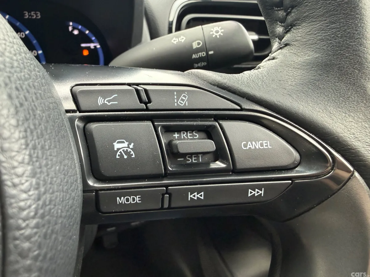 Toyota Yaris Cross SUV, Petrol Hybrid, 2023, Black