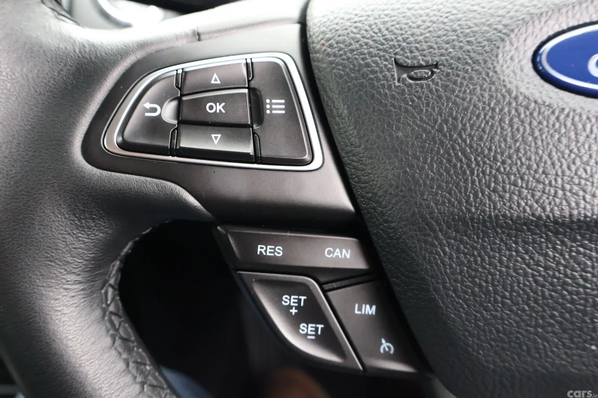 Ford EcoSport SUV, Petrol, 2019, Red