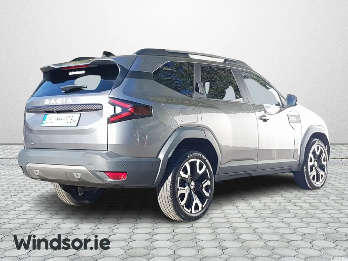 Dacia Bigster Hatchback, Petrol Hybrid, 2025, Grey
