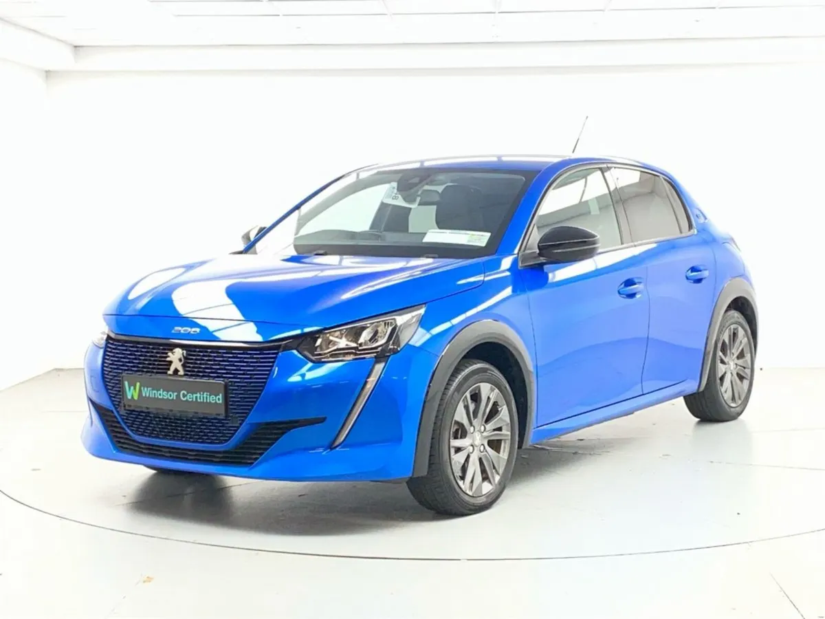 Peugeot 208 Hatchback, Electric, 2022, Blue