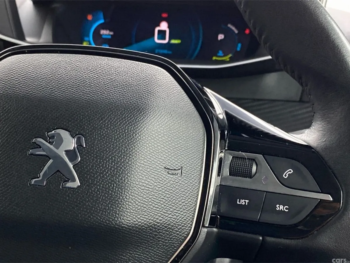 Peugeot 208 Hatchback, Electric, 2022, Blue