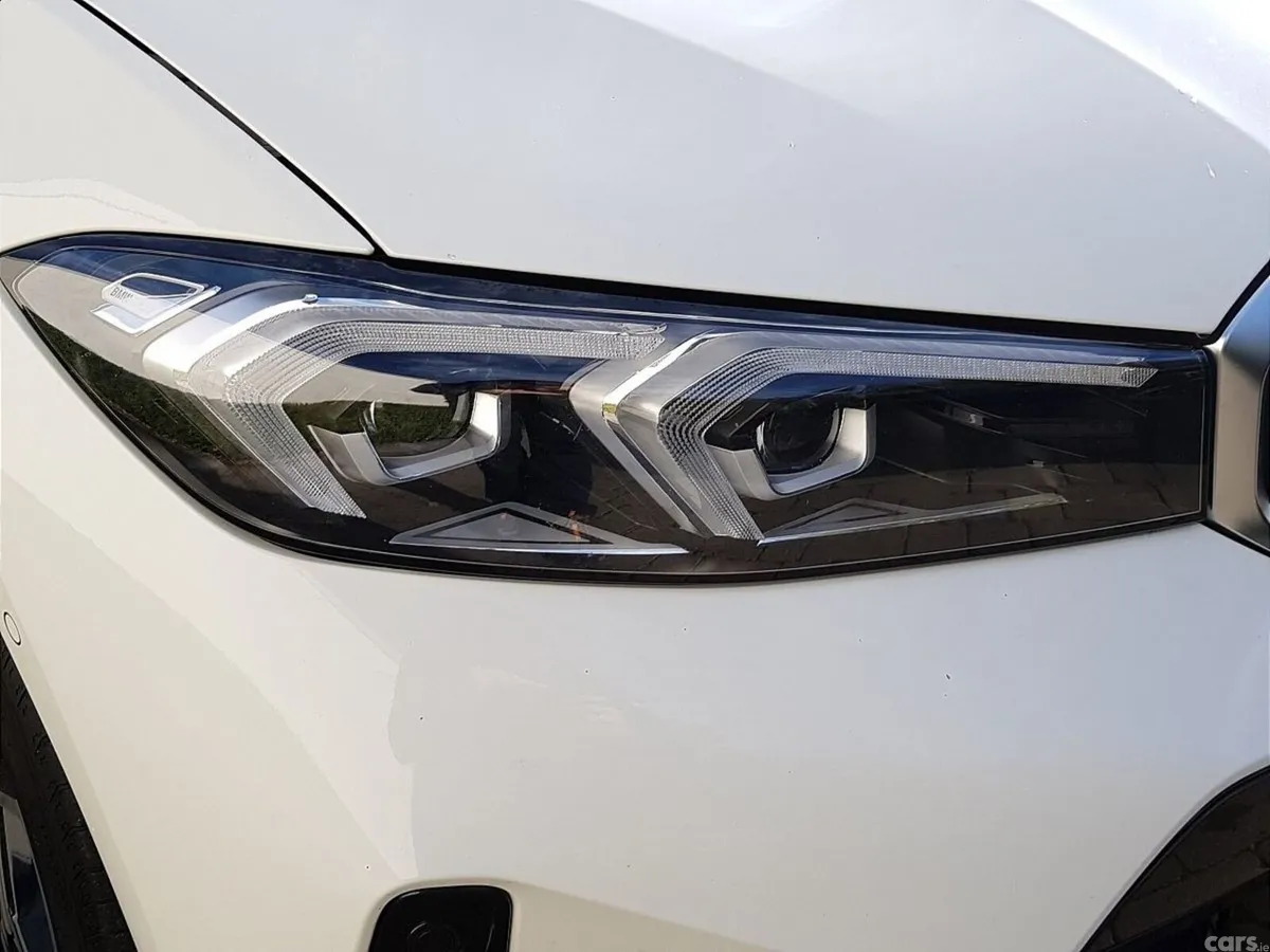 BMW 3-Series Saloon, Petrol Plug-in Hybrid, 2023, White