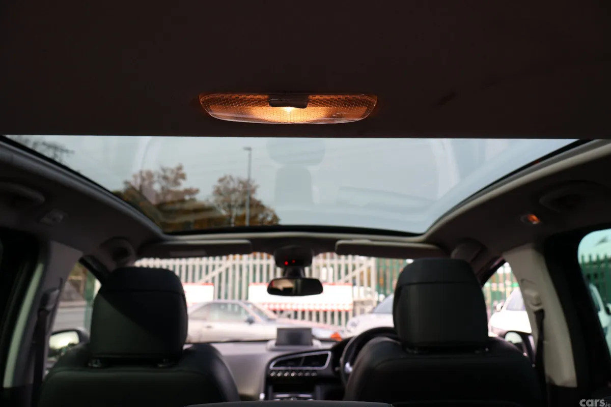 Peugeot 3008 SUV, Diesel, 2016, Black