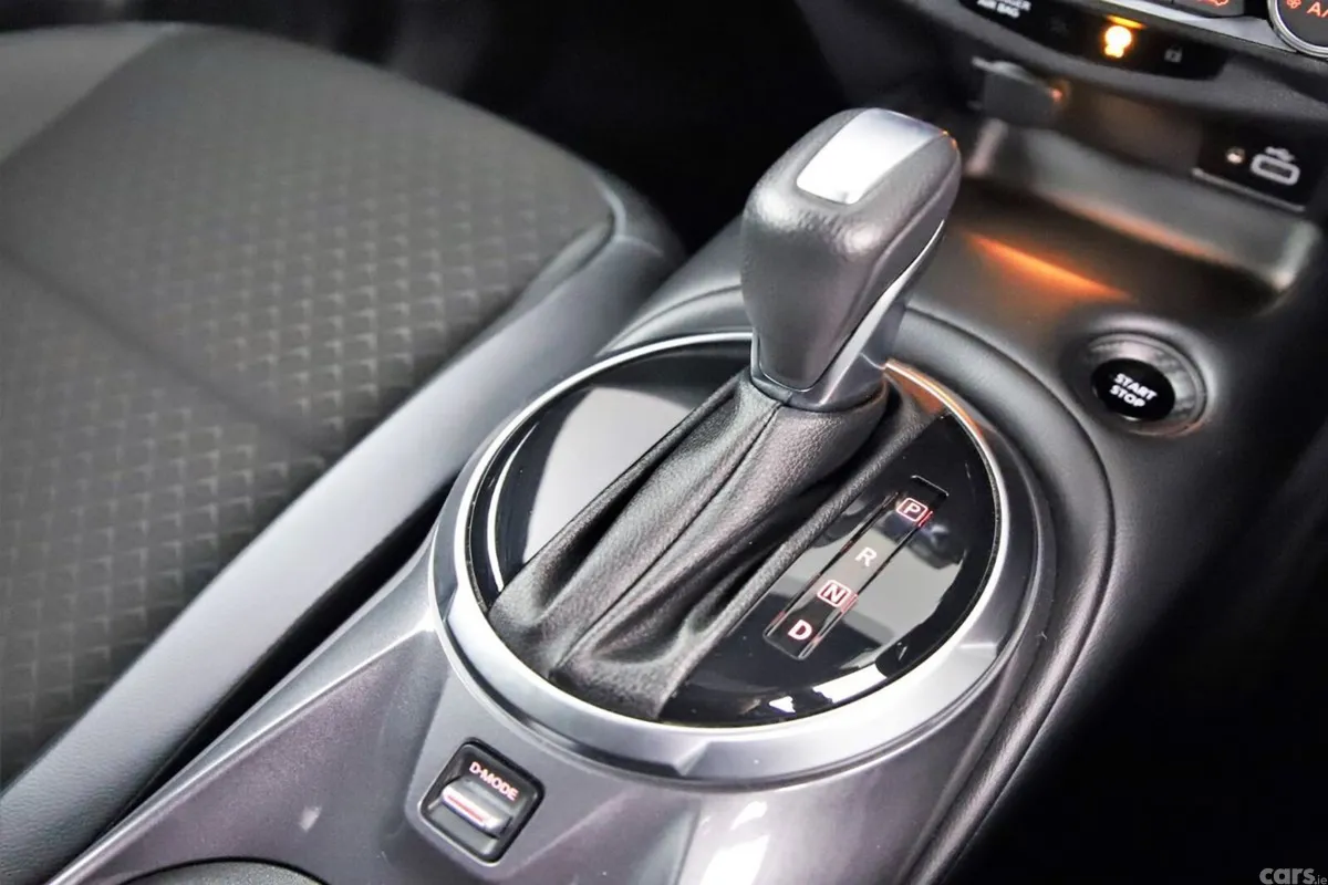 Nissan Juke SUV, Petrol Hybrid, 2024, Black